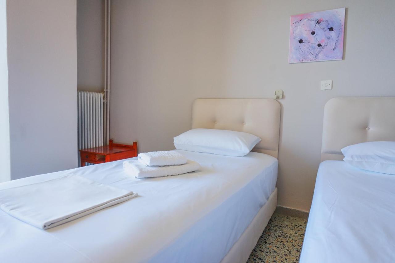 Hotel Korfos - Ξενοδοχείο Κόρφος Renovated Exterior photo