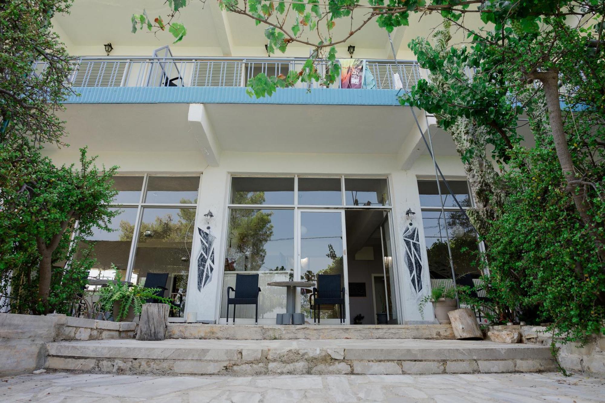 Hotel Korfos - Ξενοδοχείο Κόρφος Renovated Exterior photo