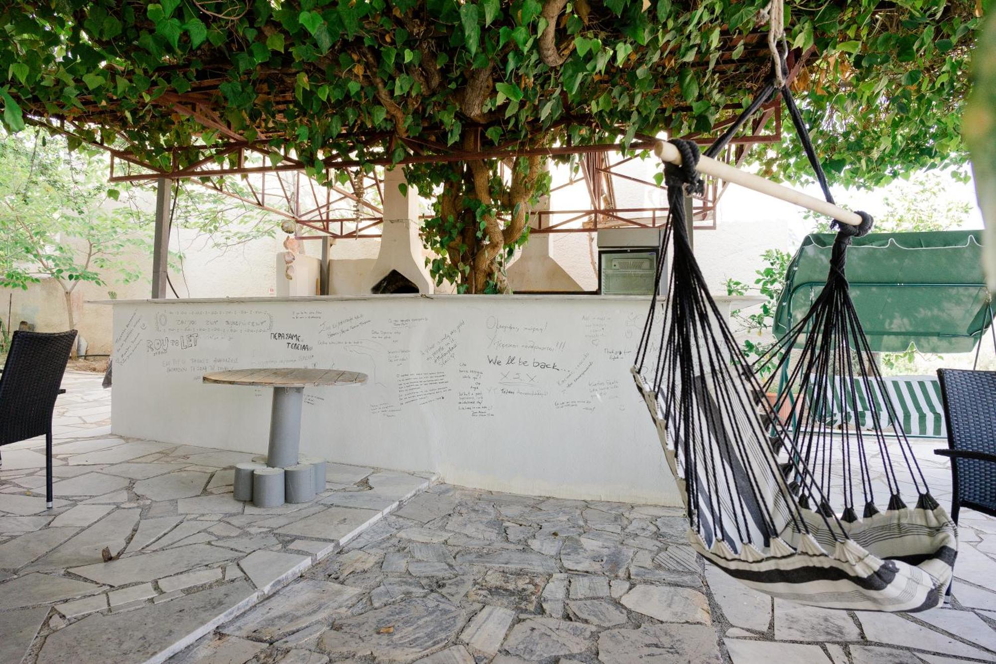 Hotel Korfos - Ξενοδοχείο Κόρφος Renovated Exterior photo